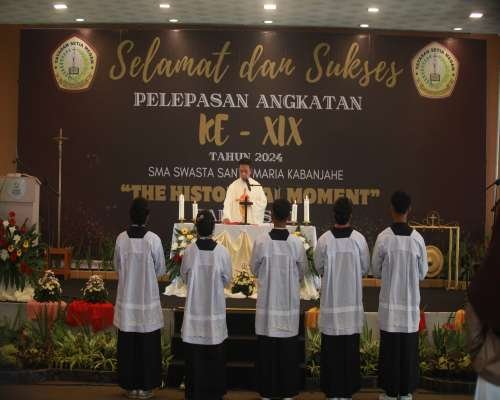 misa_pelepasan kelas xii Ak-19
